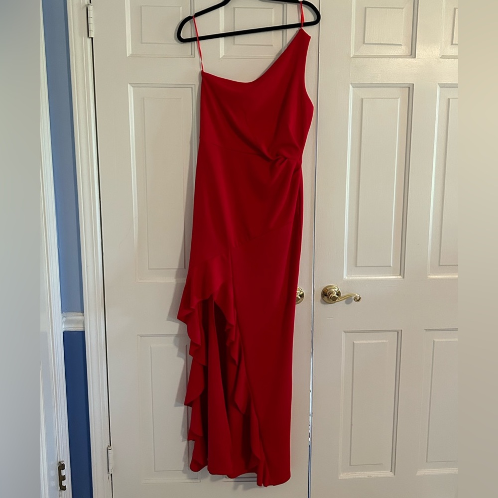 Red prom dress never worn (boo Covid)